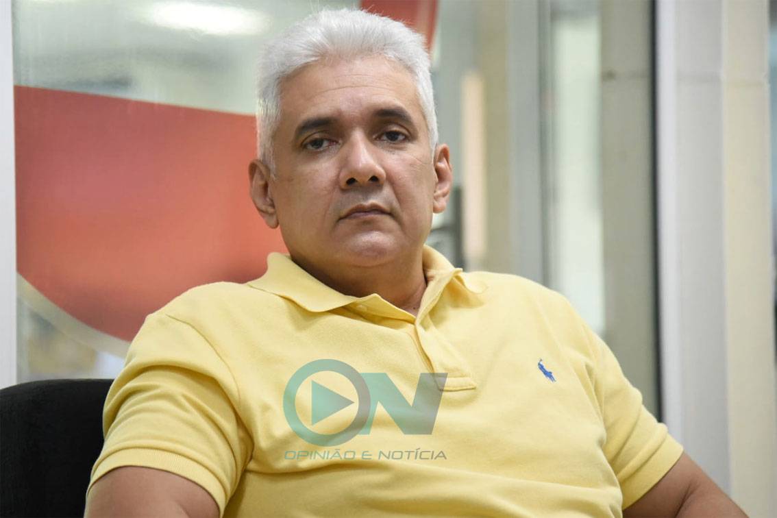 Roney Lustosa volta de Brasília sem um partido para chamar de seu